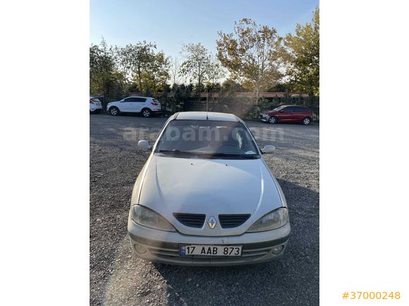 Sahibinden Renault Megane 1.4 RTA 2003 Model  275.000 km Gri (Gümüş)