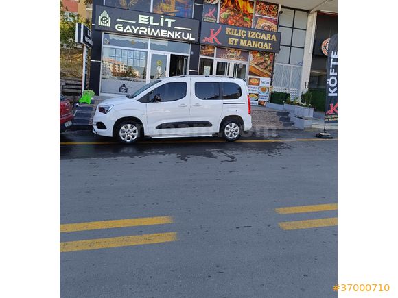 Sahibinden Opel Combo 1.5 CDTI Edition 2022 Model  33.000 km Beyaz