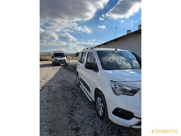 Sahibinden Opel Combo 1.5 CDTI Edition 2022 Model  33.000 km Beyaz