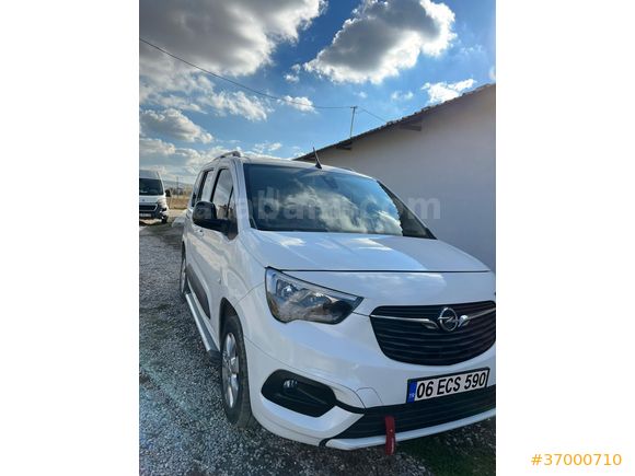 Sahibinden Opel Combo 1.5 CDTI Edition 2022 Model  33.000 km Beyaz