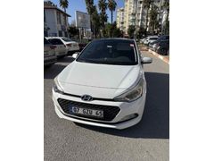Sahibinden Hyundai i20 1.4 CRDi Style 2016 Model Antalya