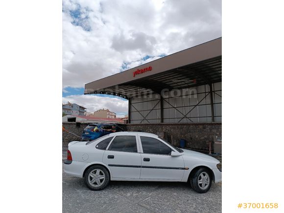Sahibinden Opel Vectra 2.0 GLS 1996 Model