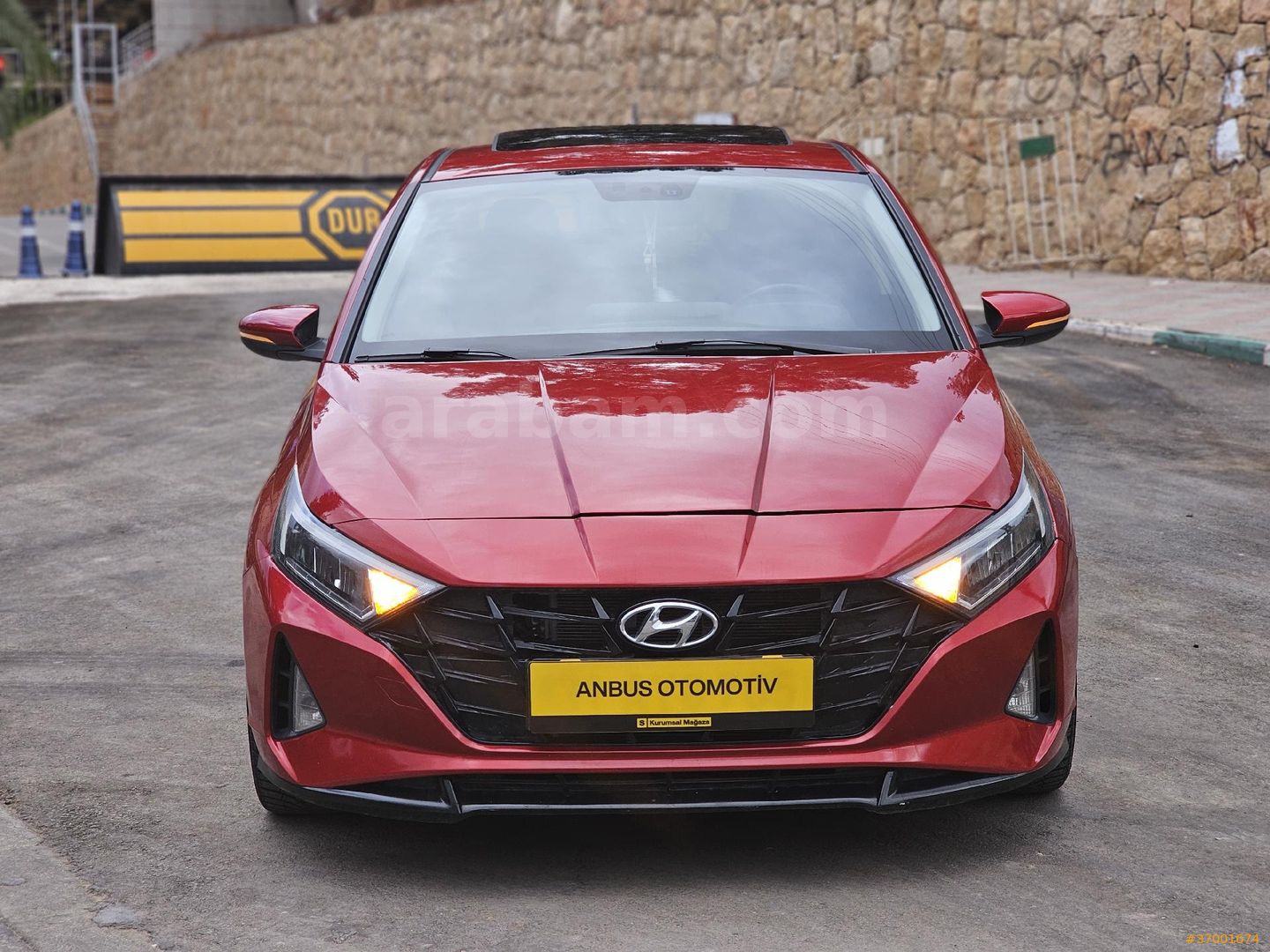 HYUNDAİ İ20 1.4 MPI ELİTE 2020 MODEL HATAY 70.000 KM KIRMIZI