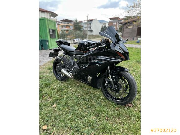 Sahibinden Yamaha R7 