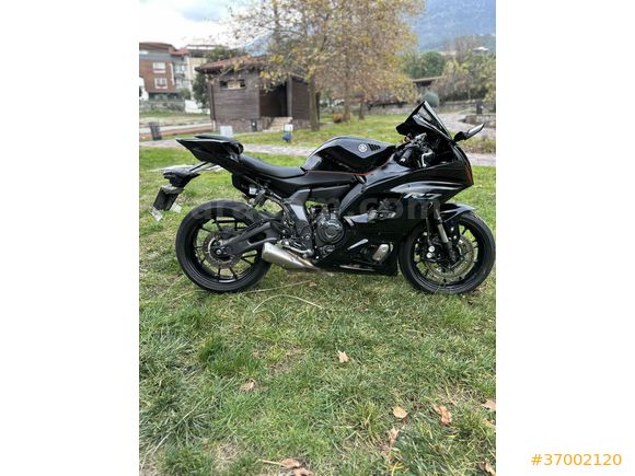 Sahibinden Yamaha R7 