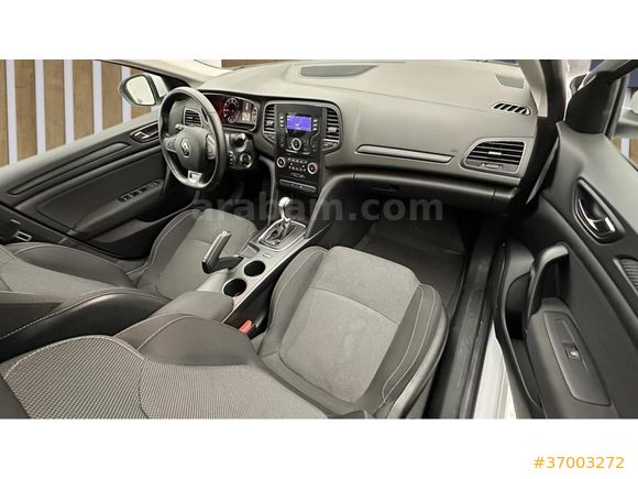 2021 RENAULT MEGANE 1.3 TCe Joy Comfort