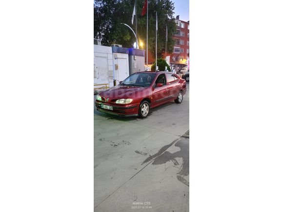 Sahibinden Renault Megane 2.0 RXT 1998 Model