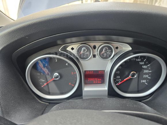 hatasız boyasız titanyum ford focus