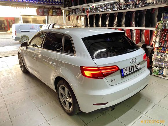 SAHİBİNDEN KAZASIZ BOYASIZ YETKİLİ SERVİS BAKIMLI EMSALSİZ DÜŞÜK KM 2019 A3