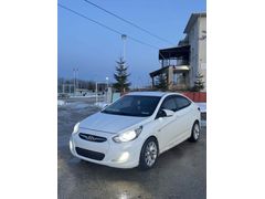 Sahibinden Hyundai Accent Blue 1.6 CRDI Mode Plus 2013 Model  245000 km Beyaz hatasız boyasız tramersiz