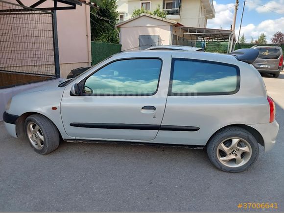 Sahibinden Renault Clio 1.6 RXT 2000 Model