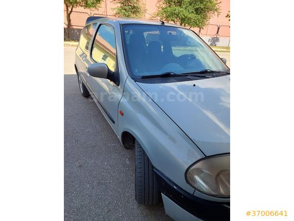 Sahibinden Renault Clio 1.6 RXT 2000 Model