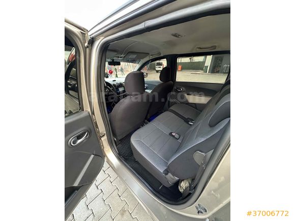 Sahibinden Dacia Lodgy 1.5 dCi Laureate 2013 Model 