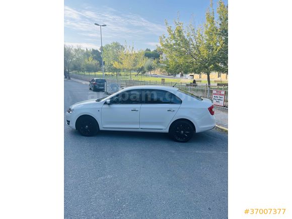 Sahibinden Skoda Rapid 1.6 TDI Ambition 2014 Model  160.000 km Beyaz