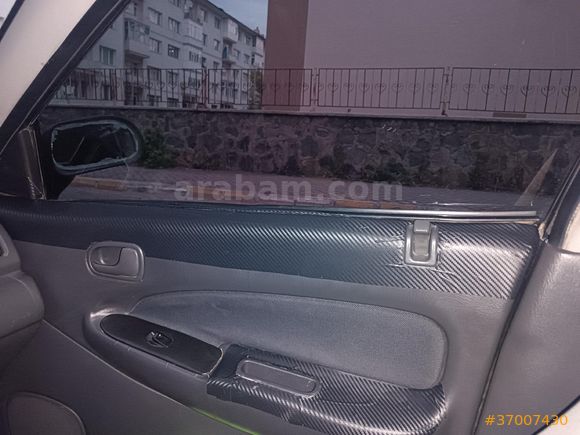 Sahibinden Mazda 323 1.5 Familia 1998 Model