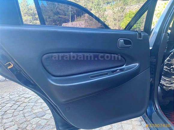Sahibinden Mazda 323 1.5 Familia 1998 Model
