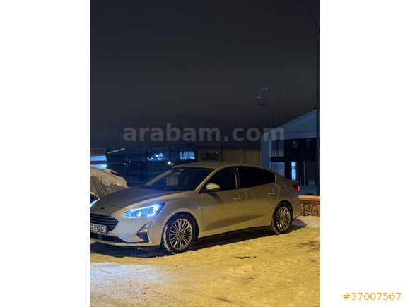 Sahibinden Ford Focus 1.5 TDCi Titanium 2019 Model  124.000 km Gri