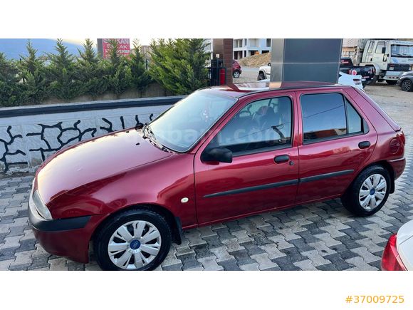 Sahibinden Ford Fiesta 1.4 Fun 1999 Model 