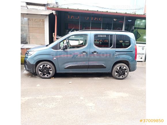 Sahibinden Fiat Doblo Combi 1.5 BlueHDi Premio Plus 2025 Model