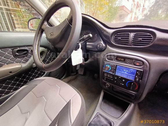 Tüm bakımları yapılı Klimalı 1.5 Accent