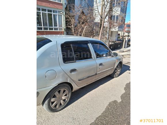 Sahibinden Renault Clio 1.4 Expression 2004 Model
