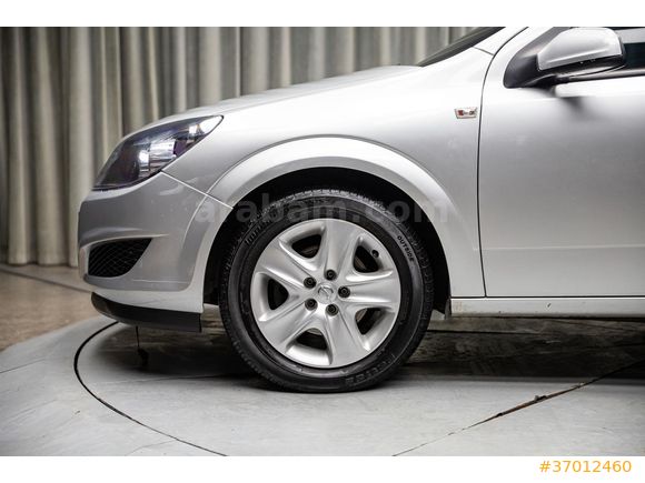 2012 OPEL ASTRA 1.6 ESSENTIA EASYTRONIC