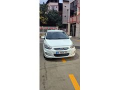 Sahibinden Hyundai Accent Blue 1.6 CRDI Mode 2016 Model  191.000 km Beyaz