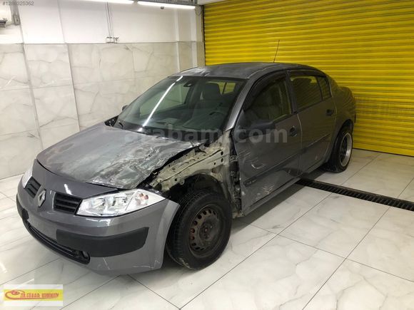 PAZARLIKSIZ BU GÜNE ÖZEL PLAKALI RUHSATLI 2004 RENAULT MEGAN 2