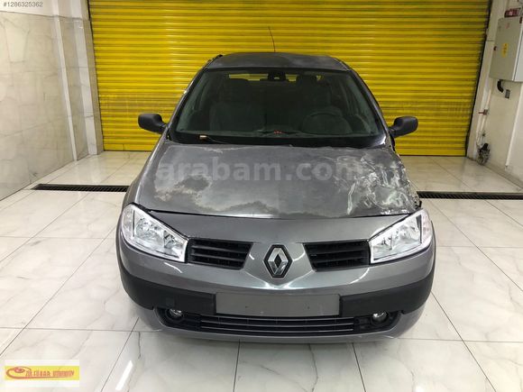 PAZARLIKSIZ BU GÜNE ÖZEL PLAKALI RUHSATLI 2004 RENAULT MEGAN 2