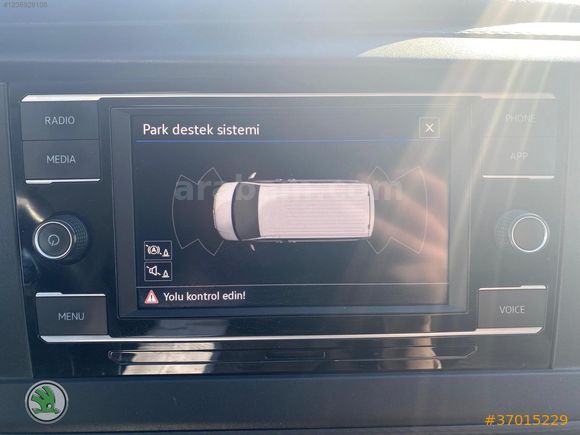 SKODA KONMAR'DAN 2021 VOLKSWAGEN CARAVELLE 2.0 TDI 150 BG. 8+1