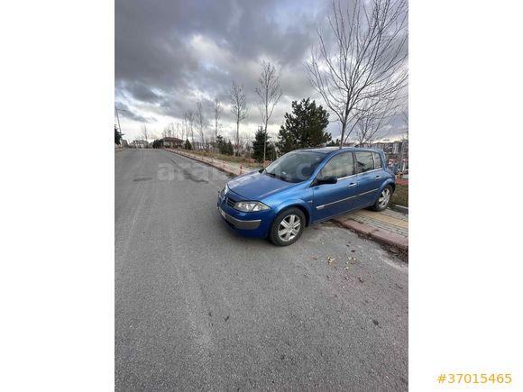 Sahibinden Renault Megane 1.5 dCi Dynamique 2004 Model  340.000 km Mavi