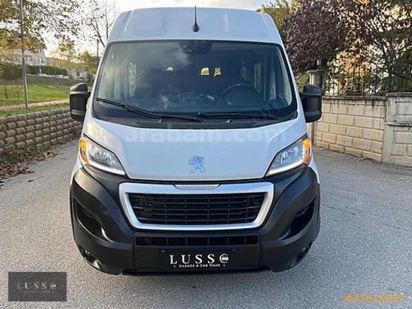 LUSSO GARAJ'dan 16+1 SERVİS ÇİFT KLİMA FATURALI