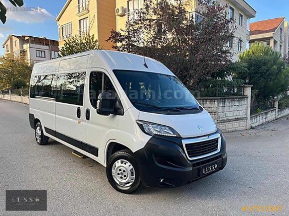 LUSSO GARAJ'dan 16+1 SERVİS ÇİFT KLİMA FATURALI