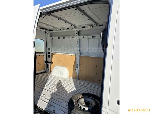 Galeriden Renault Master 2.3 dCi 11 m3 2022 Model Hatay