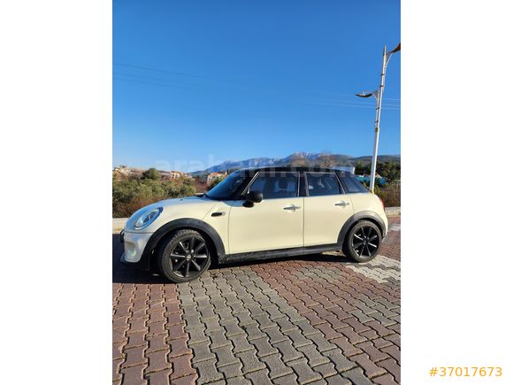 Mini Cooper 1.5 D Chili Paket Değişensiz Sorunsuz Cam Tavan