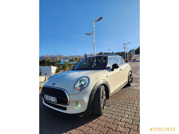 Mini Cooper 1.5 D Chili Paket Değişensiz Sorunsuz Cam Tavan