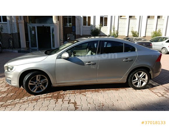 Sahibinden Volvo S60 1.6 D R-Design 2015 Model 