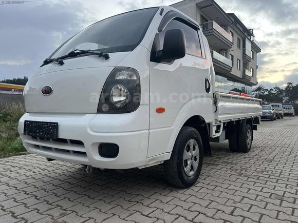 KUZEY OTOMOTİV DEN İLK SAHİBİNDEN HATASIZ BOYASIZ 181 BİNDE