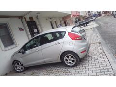 Sahibinden Ford Fiesta 1.4 TDCi Titanium X 2012 Model Ordu 205 km Gri (Gümüş)