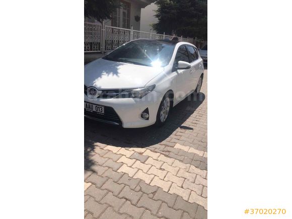 Sahibinden Toyota Auris 1.6 Premium 2014 Model 