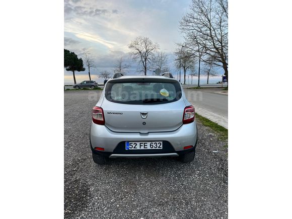 Sahibinden Dacia Sandero 1.5 dCi Stepway 2014 Model Ordu 90.000 km Gri