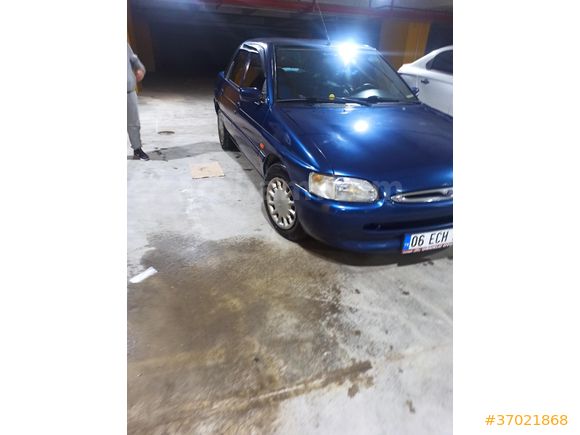 Sahibinden Ford Escort 1.8 CLX 1996 Model
