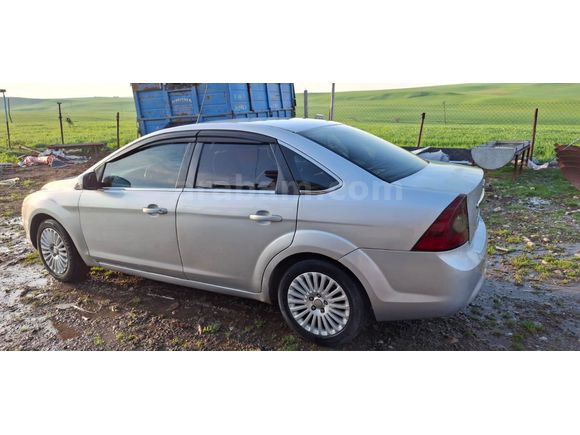 Araç Diyarbakırdadir Focus 1.6 TDCi Titanium 2010 Model