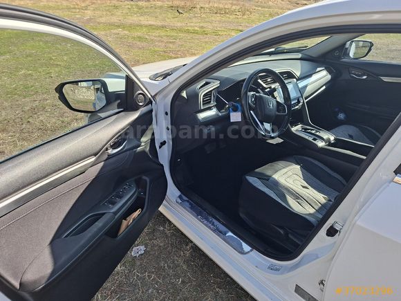 Acill Sahibinden Honda Civic 1.6 i-DTEC Elegance 2018 Model