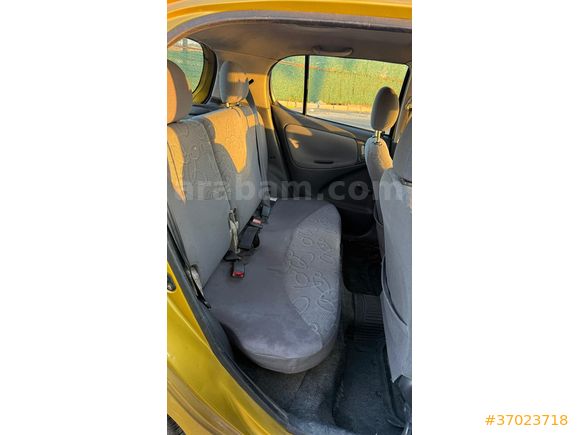 Eczacıdan Toyota Yaris 1.3 Sol 2000 Model