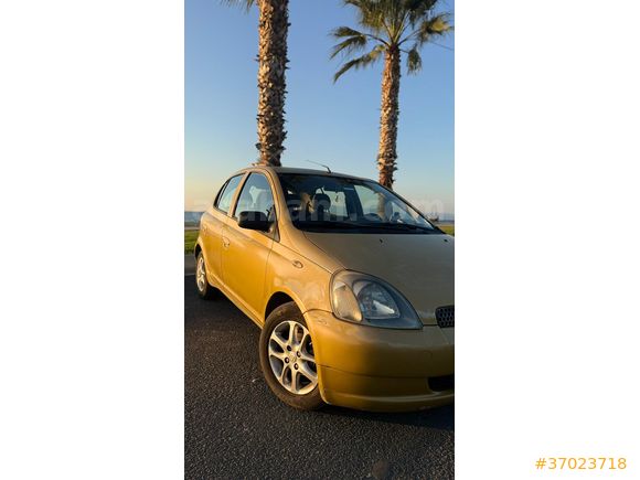 Eczacıdan Toyota Yaris 1.3 Sol 2000 Model