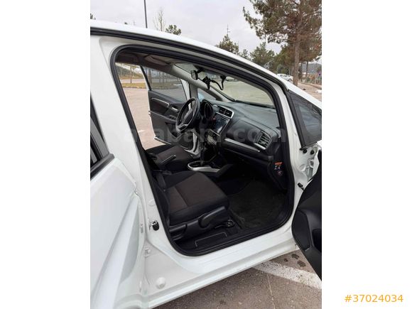 Sahibinden Honda Jazz 1.3 Elegance 2016 Model 