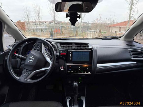 Sahibinden Honda Jazz 1.3 Elegance 2016 Model 