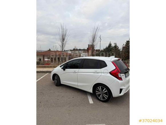Sahibinden Honda Jazz 1.3 Elegance 2016 Model 