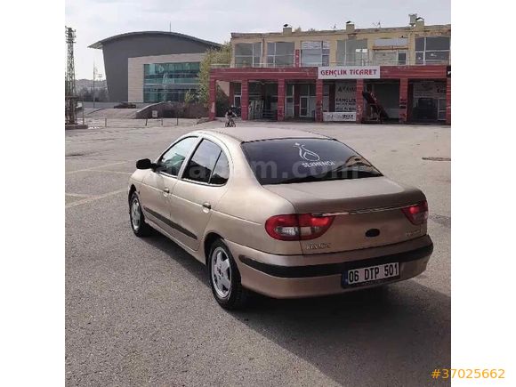 Sahibinden Renault Megane 2.0 RXT 1998 Model 
